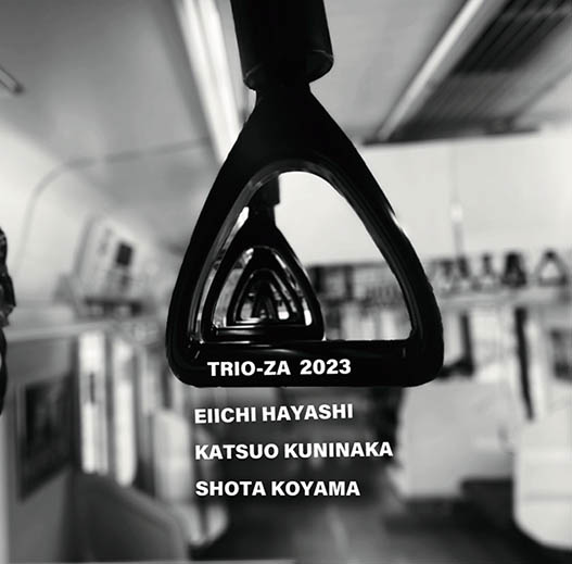 261031Trio-za